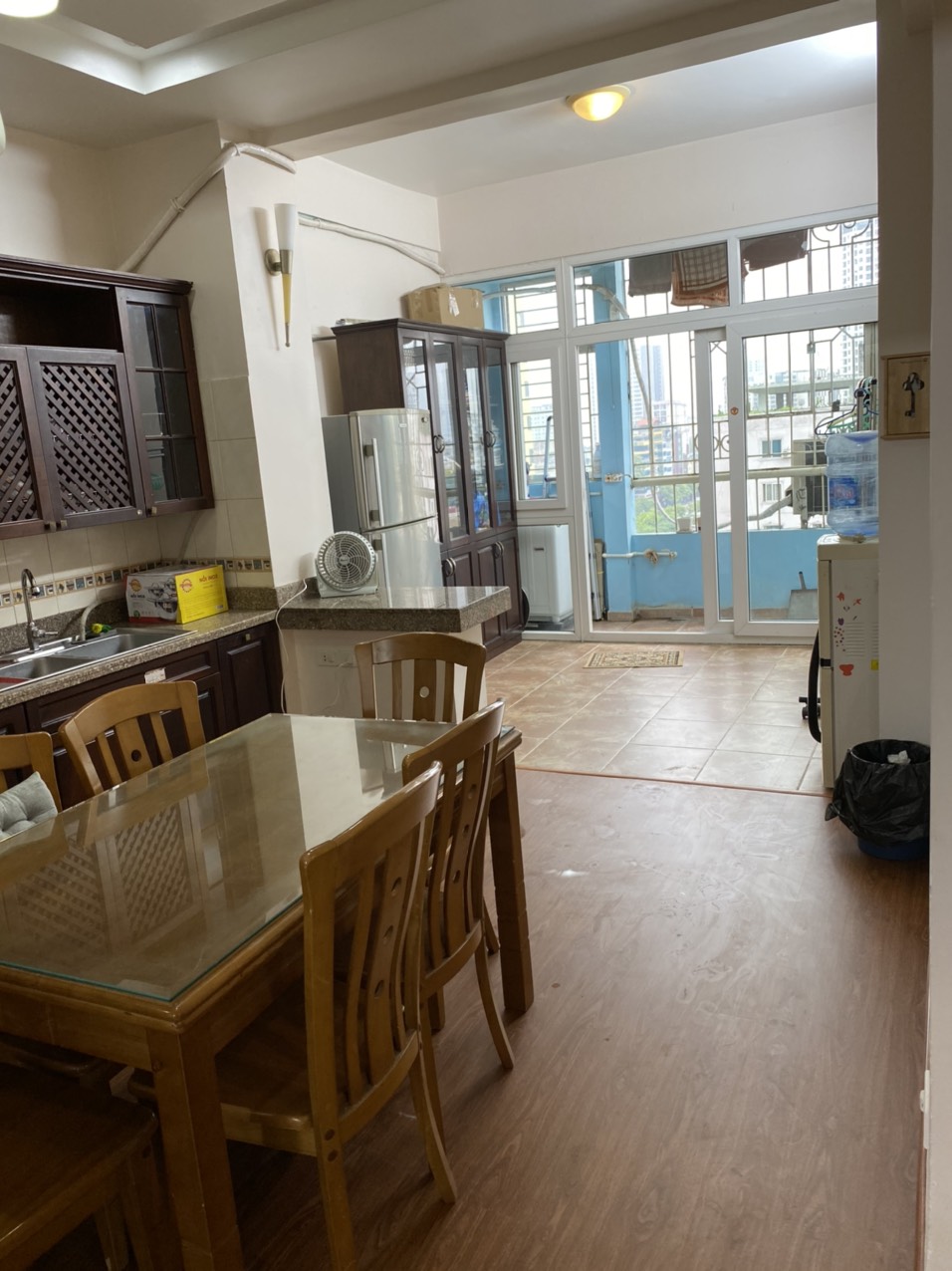 z2350658747777_a8701963378734e50091be1809efd317