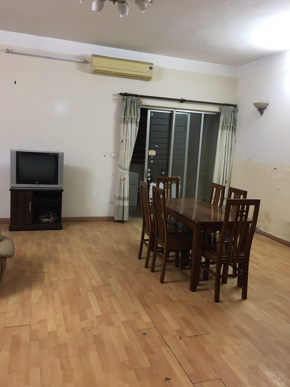 z2352318177501_c58b358568c1f87daa4ba90f64b4dcd8